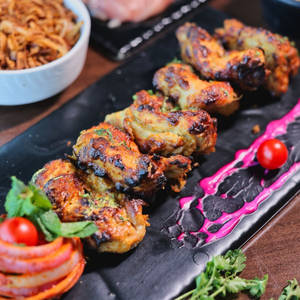 Kanda-ri Murgh Tikka