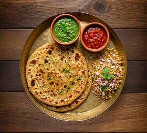 Pyaz Green Chilli Paratha