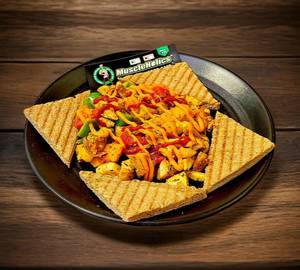 Toast With Chicken And Veggies