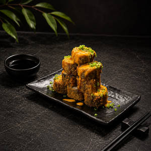 Volcano Sushi Roll (prawn)