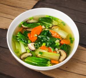 Clear Garlic Soup with Veg