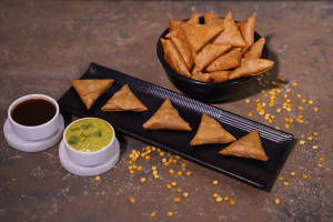 Jain Navtad Samosa (12 Pc)