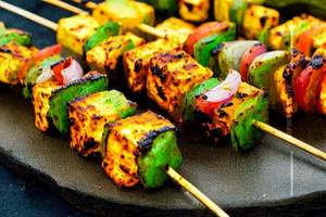 Achari Paneer Tikka