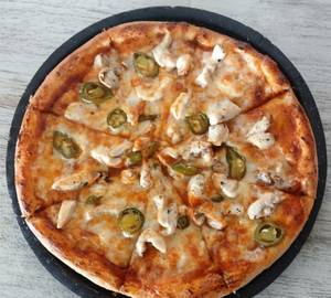 Spicy Chicken Pizza with Jalapenos