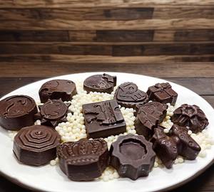 Dark Crunchy Chocolate