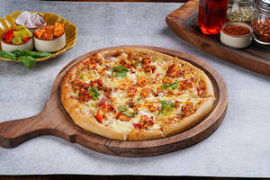 Kadai Paneer Pizza