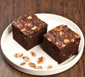 Eggless Walnut Brownie