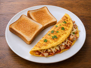 Chicken And Cheese Omelette [3 Eggs]