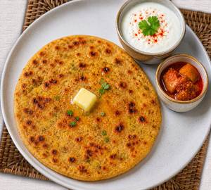 Aloo Paratha - 1Pcs  With Curd [160Gm]