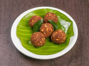 Mutton Keema Balls Masala