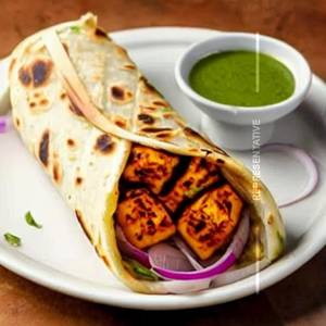 Paneer tikka roll