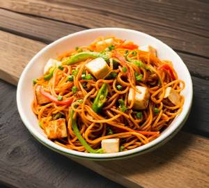 Paneer Hakka Noodles