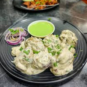 Chicken Tandoori Malai Momos