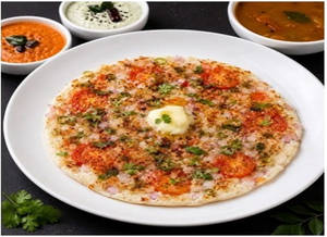 Benne Tomato Onion Uttappam