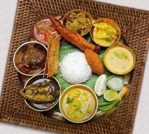 Kharoli Spl Chicken Thali