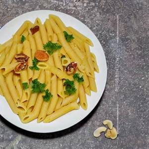 Lemon & Nuts Pasta