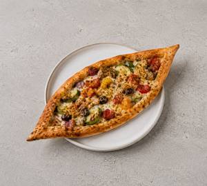 Spice Mixed Veggie Pide