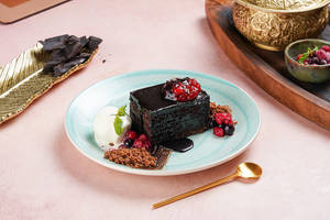 Chocolate & Raspberry Trifle Cake