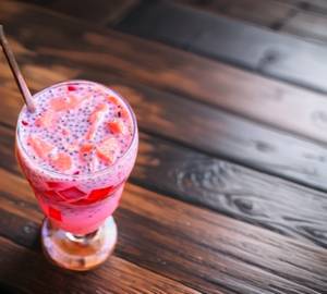 Rose Milkshake