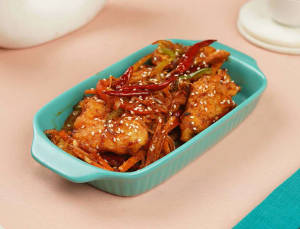 Pan Fried Chilly Dry (8 Pcs)