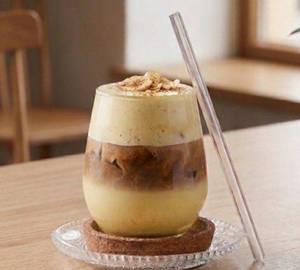 Banana Cream Latte (Cold)