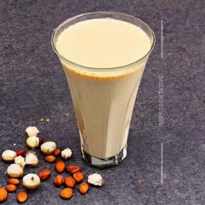 Kaju Anjeer Milk Shake