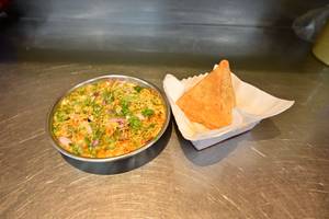 Samosa Chat