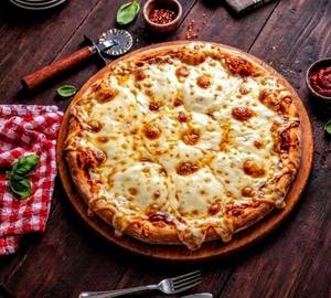 Cheesy Margherita Pizza [8 Inches]