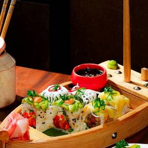 Sushi Tasting Boat