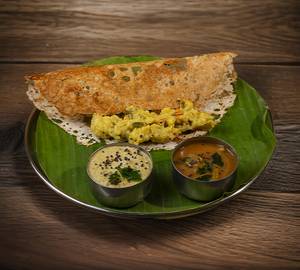 Rava Butter Masala Dosa