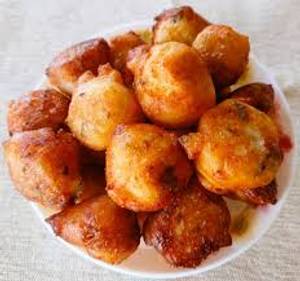 1 idli with punugulu [7 pieces]