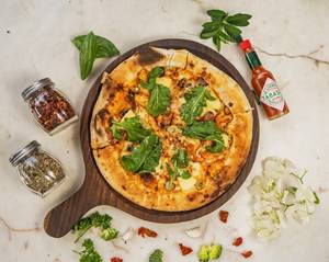 Wood Smoked Chicken & Brie Pizza