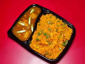 Chicken Schezwan Rice With Chilli Chicken Gravy