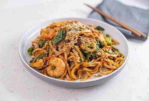 Chicken Prawn Noodles Regular