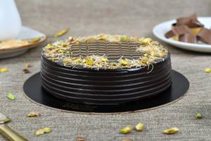 Chocolate Kunafa Cake