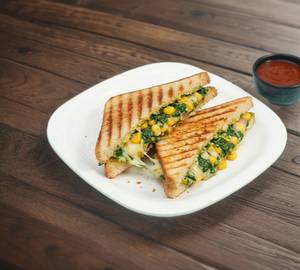 Spinach, Corn & Cheese Grilled Sandwich