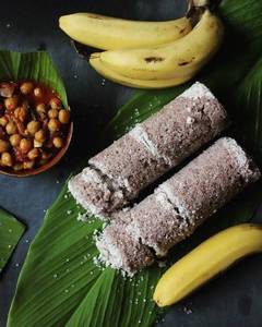 Kambu Puttu + Banana