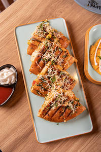 Paneer Tikka Kulcha