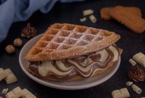 Nutella White Waffle