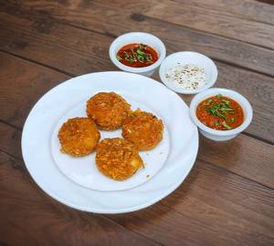 Paneer Kurkure Momos Per Piece