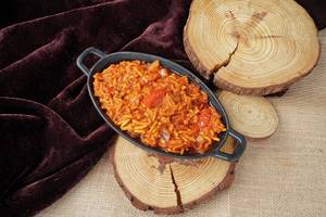 Sev Tamatar (mava Gravy)