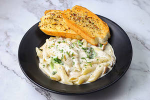 Chicken Creamy Supreme Pasta