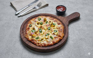 Tandoori Paneer Tikka Pizza
