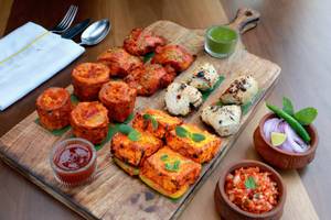 Ishaara Special Mix Platter
