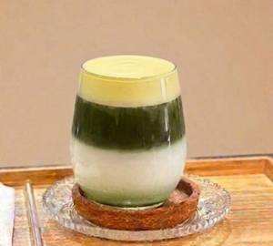 Banana Cream Matcha Latte (Cold)