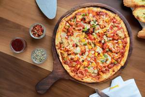 Paneer Tikka And Tomato Pizza (10 Inches)