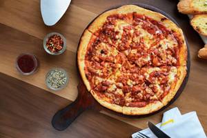 Butter Chicken Tandoori Pizza - 10 Inch