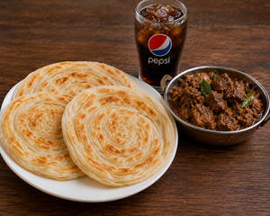 3porotta And Beef With 330ml Frooti