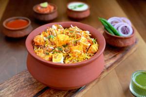 Paneer Makhani Biryani