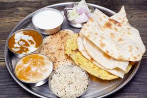 Shahi Paneer Thali